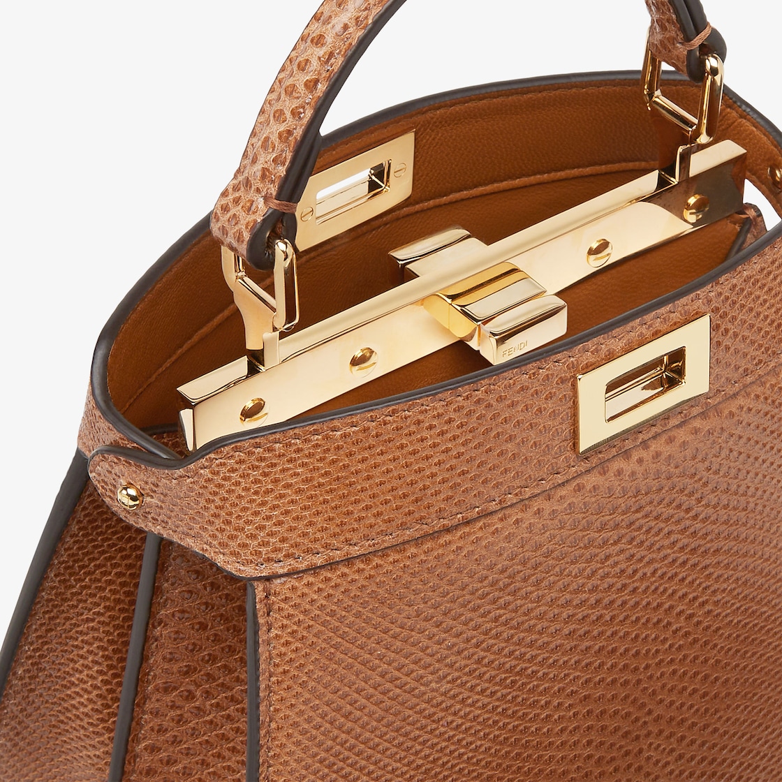 Peekaboo ISeeU Petite Precious skin Brown - Image 5/5