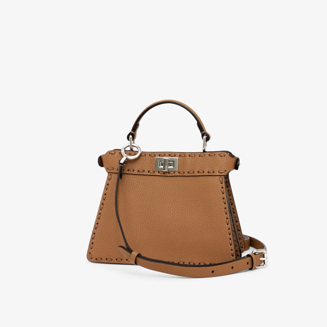 FENDI ピーカブー セレリア ベージュ ISeeU 正規品