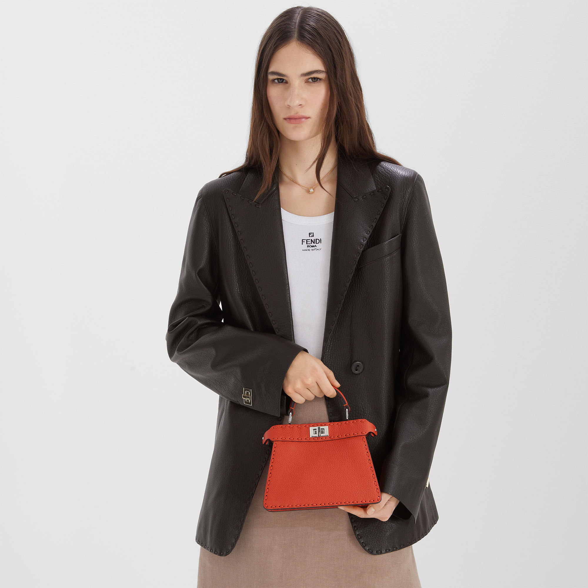 24SS【FENDI】ピーカブー ISeeU プチ セレリア 306目 ステッチ 24SS【FENDI】ピーカブー ISeeU プチ セレリア 306目 ステッチ