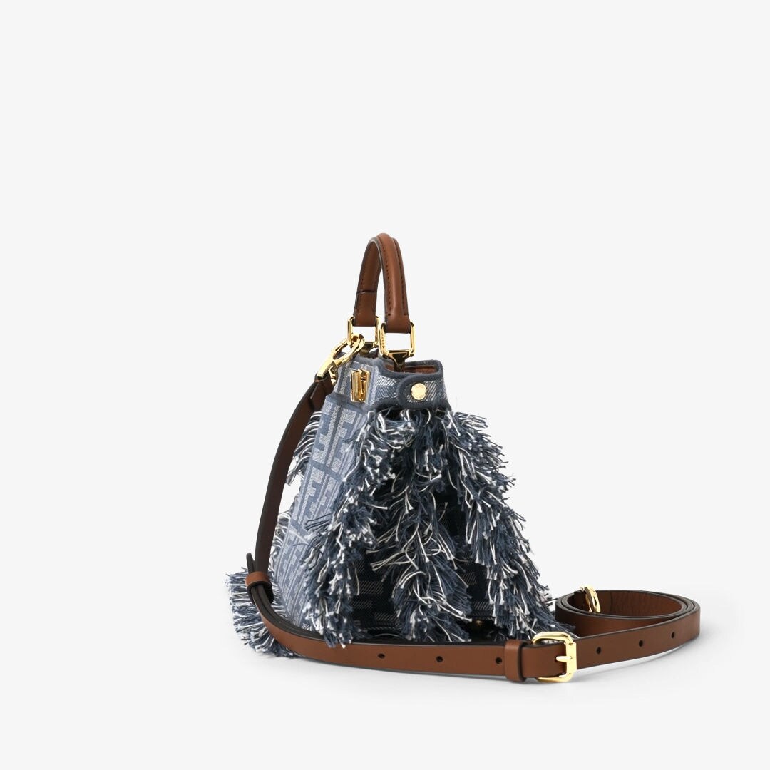 Peekaboo ISeeU Petite