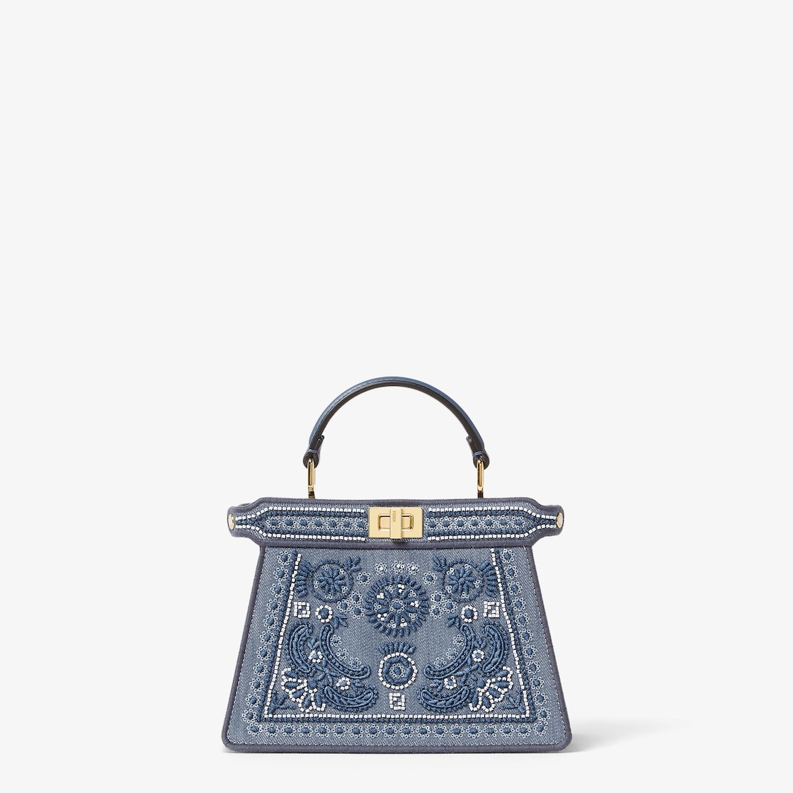 フェンディ Peekaboo Bags ウィ ウィメンズ コレクション | FENDI JP フェンディ Peekaboo Bags ウィ ウィメンズ コレクション | FENDI JP