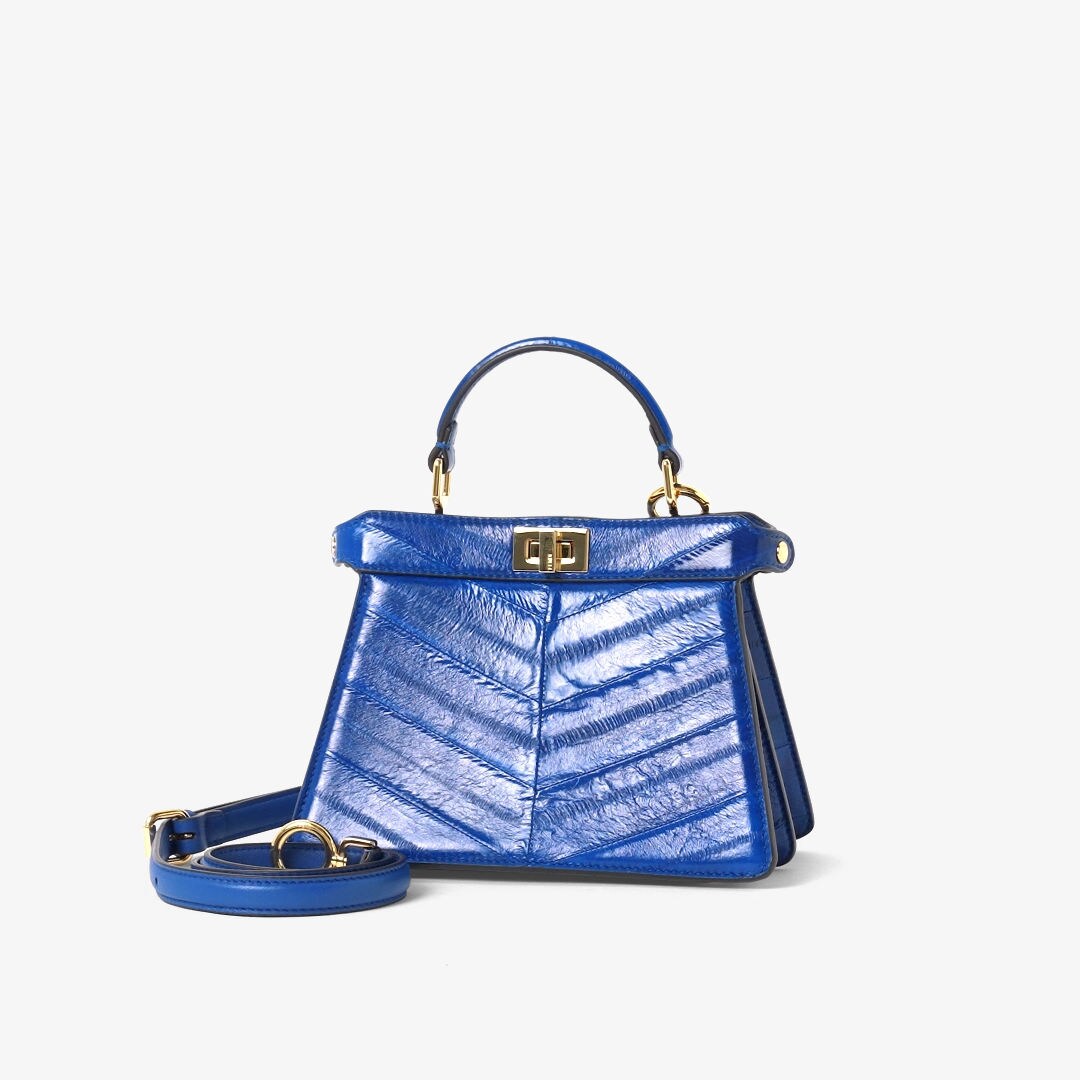 Peekaboo ISeeU Petite