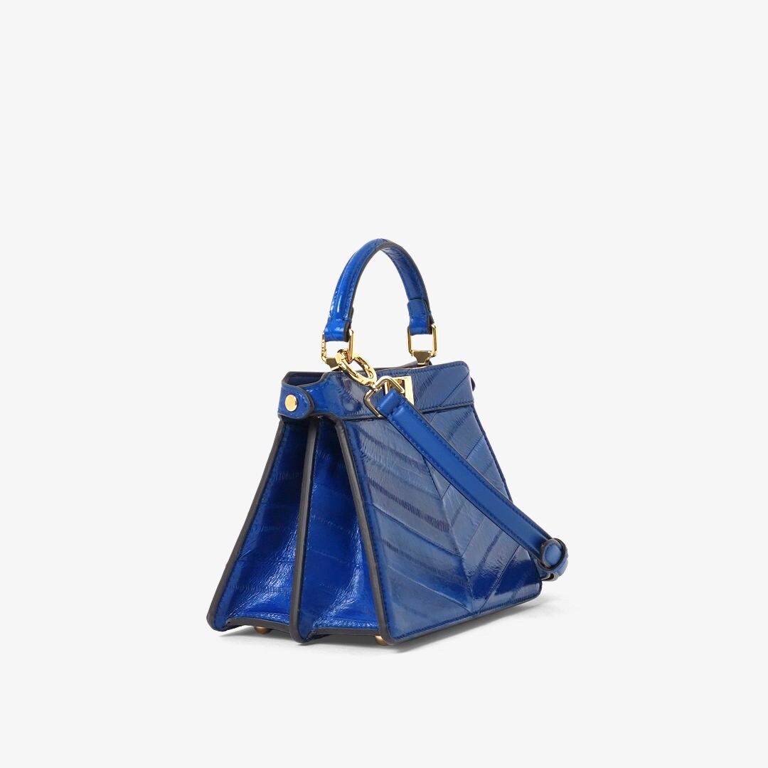 Peekaboo ISeeU Petite