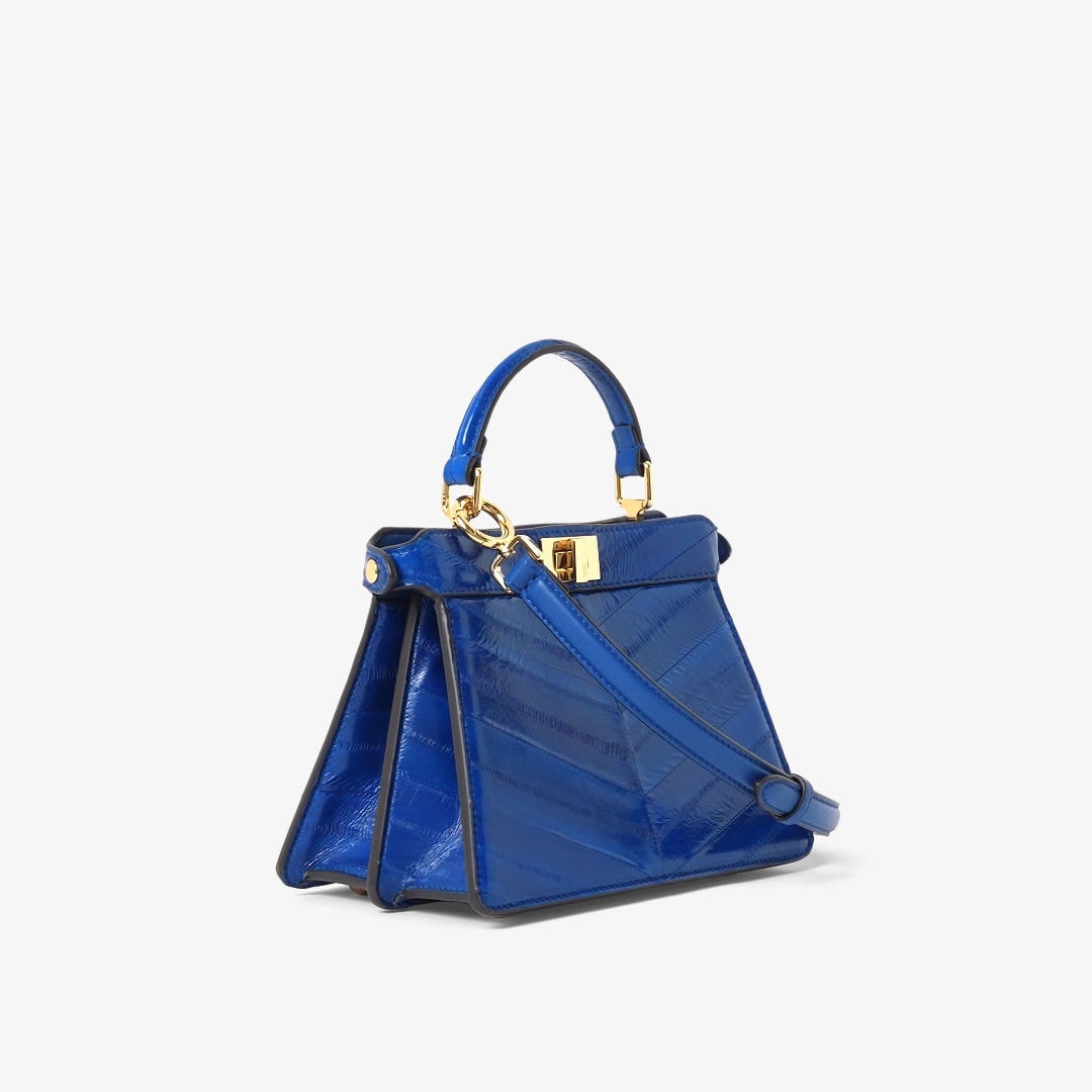 Peekaboo ISeeU Petite