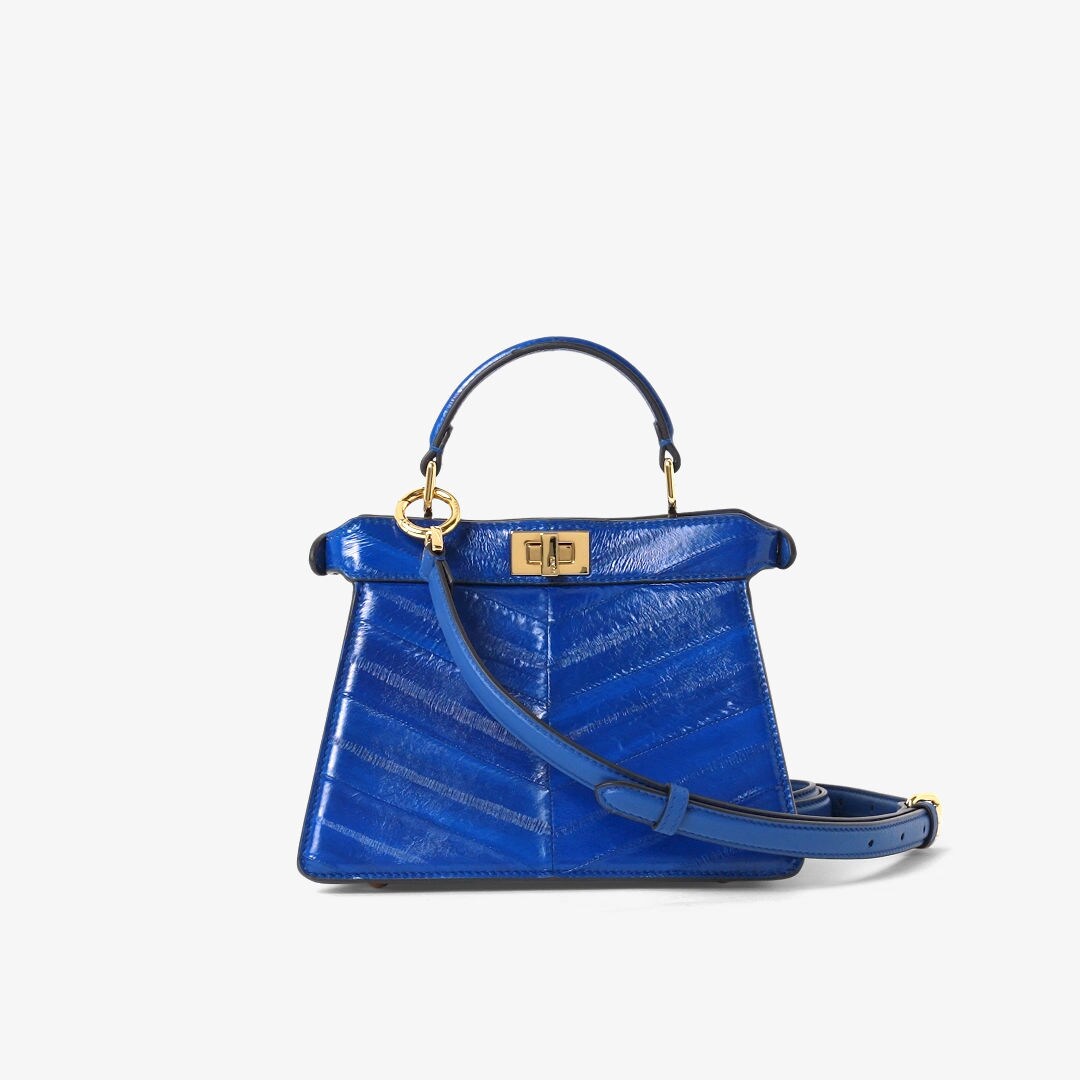 Peekaboo ISeeU Petite