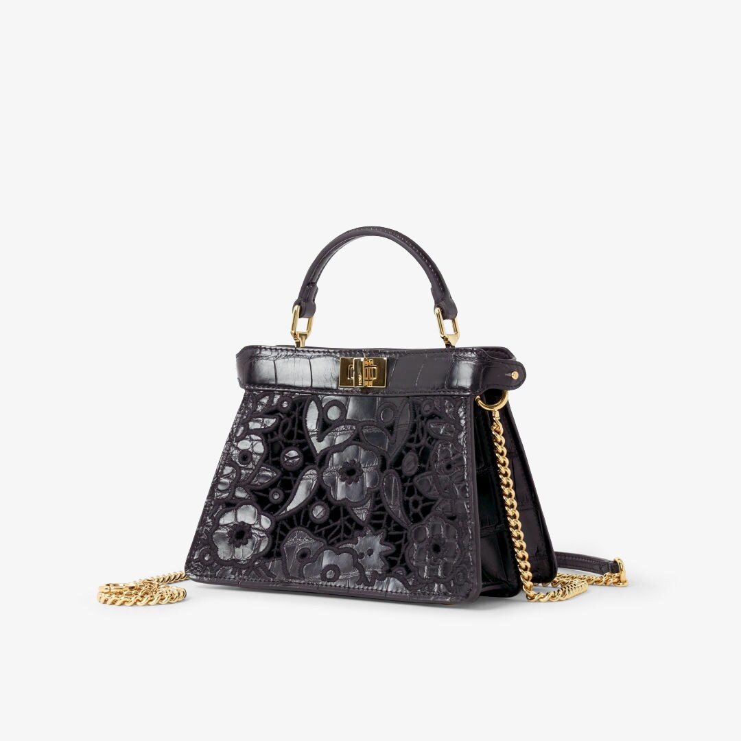 حقيبة Peekaboo ISeeU بحجم صغير جداً