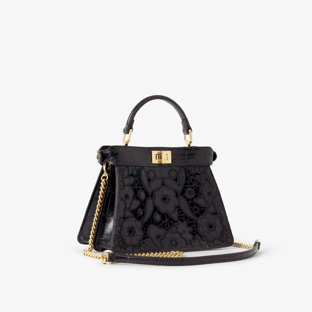 حقيبة Peekaboo ISeeU بحجم صغير جداً