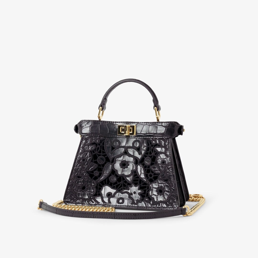 حقيبة Peekaboo ISeeU بحجم صغير جداً