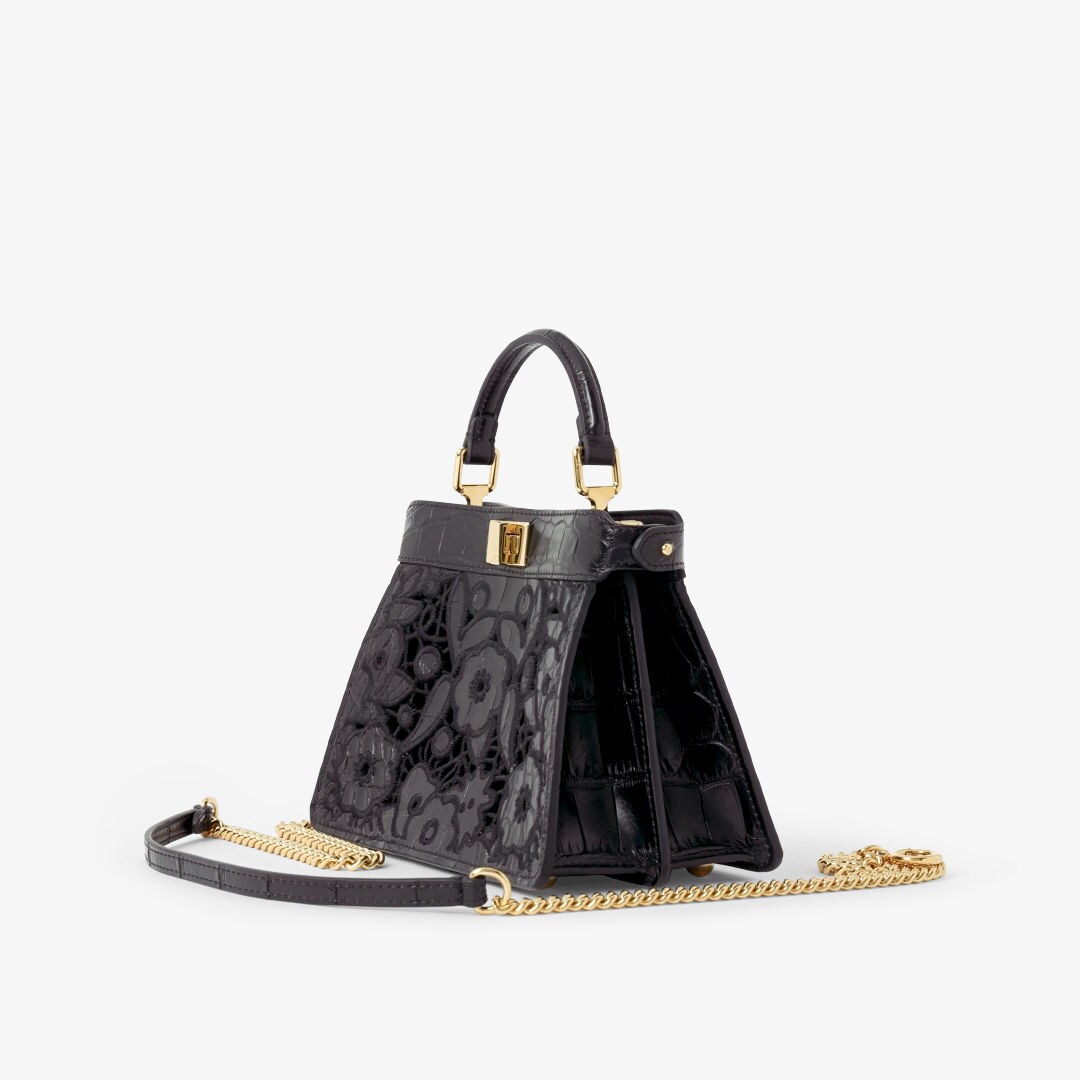 حقيبة Peekaboo ISeeU بحجم صغير جداً