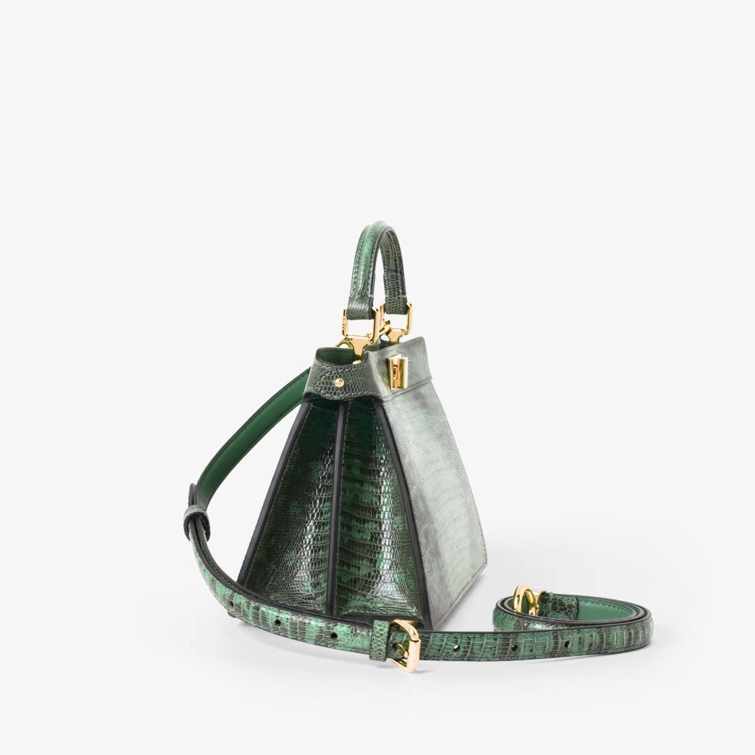 Peekaboo ISeeU Petite