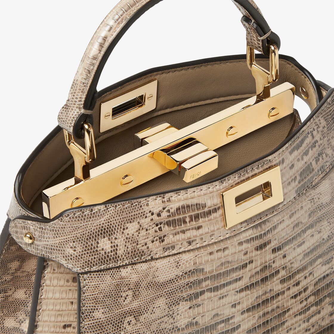 Peekaboo ISeeU Petite