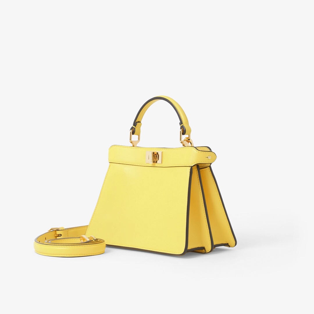 Peekaboo ISeeU Petite