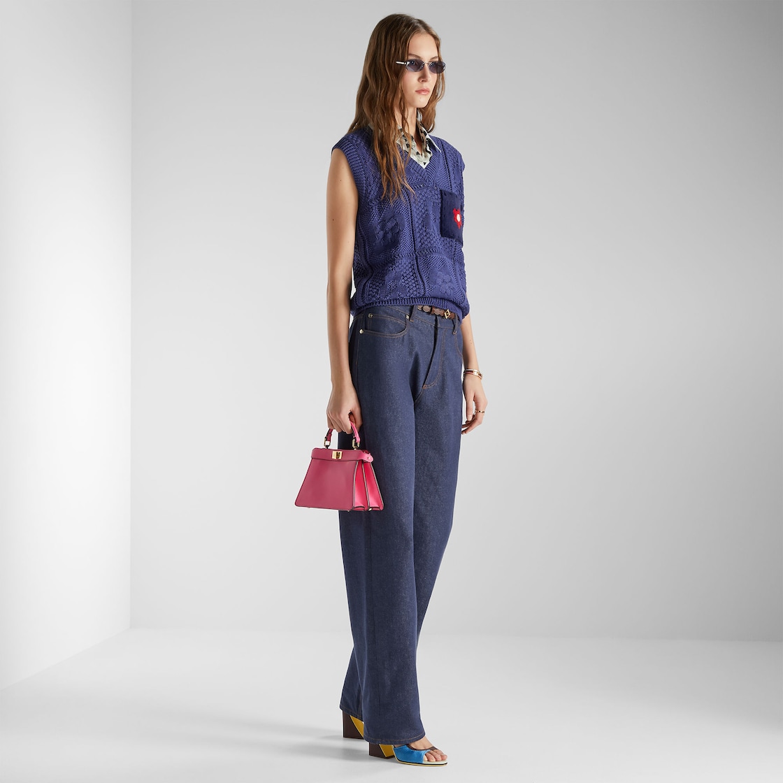 Peekaboo ISeeU Petite