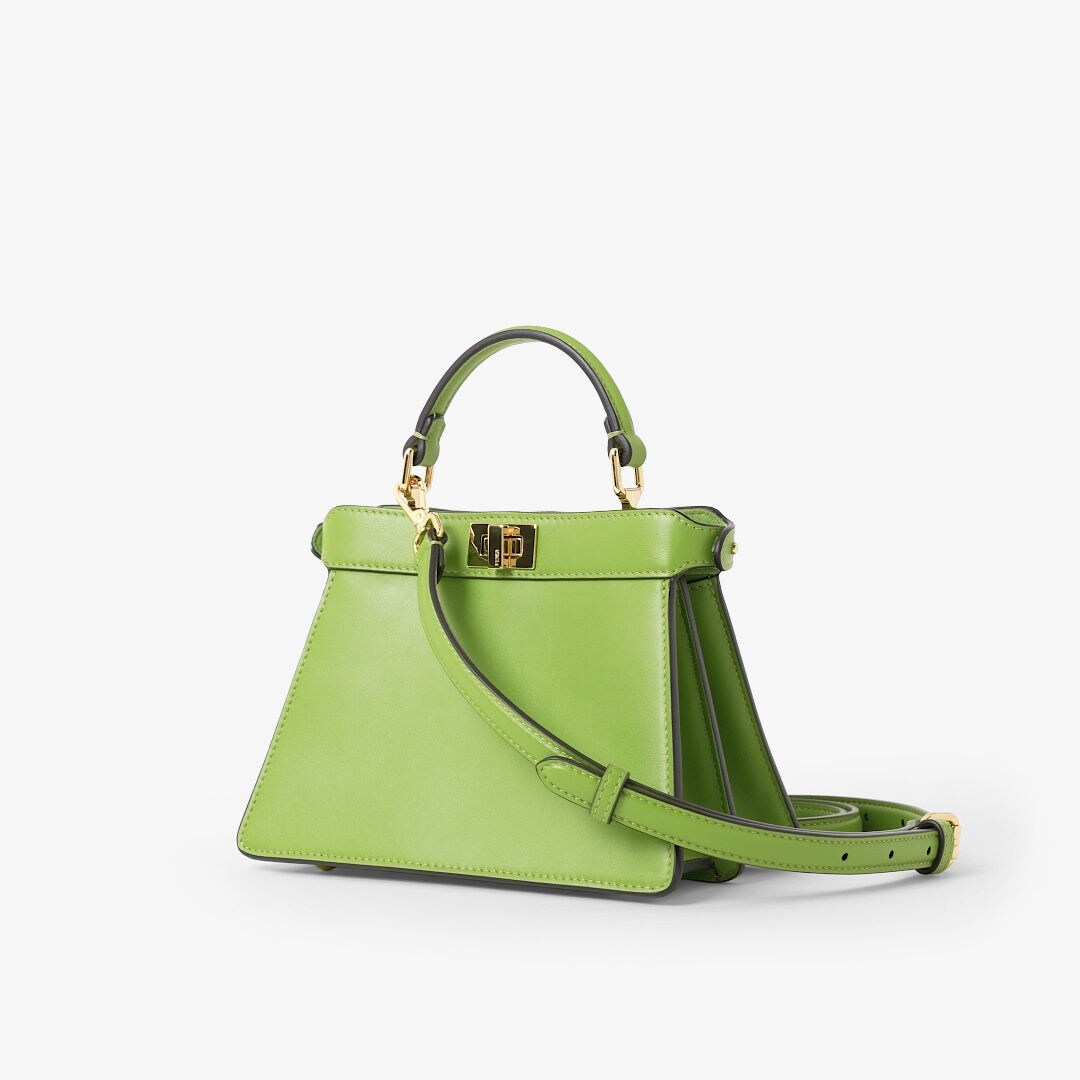 Peekaboo ISeeU Petite