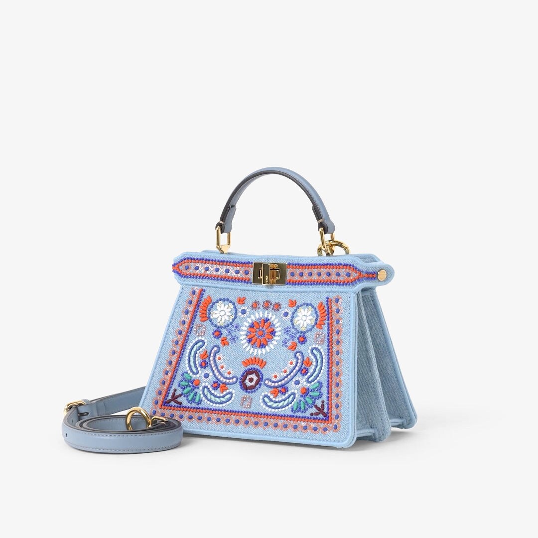 Peekaboo ISeeU Petite