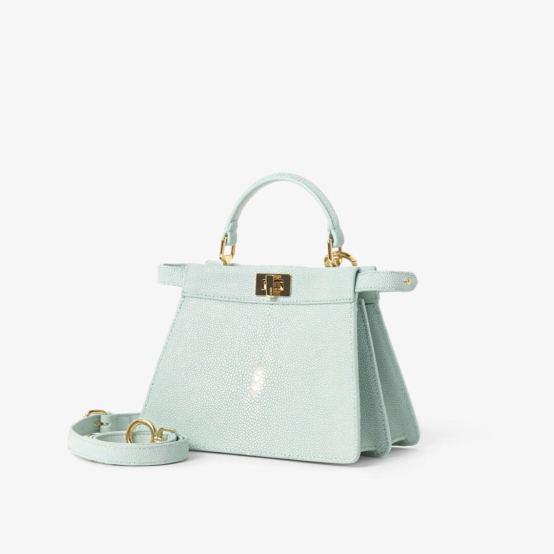 Peekaboo ISeeU Petite