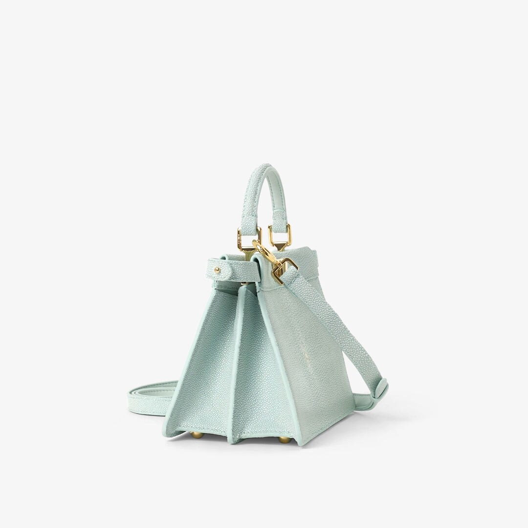 Peekaboo ISeeU Petite