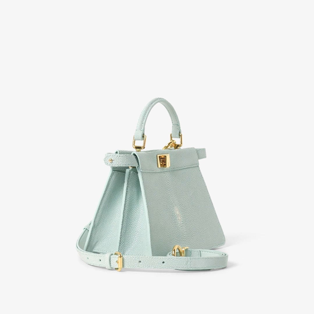 Peekaboo ISeeU Petite