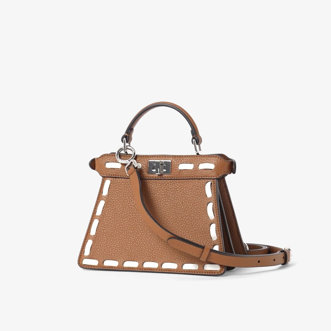 حقيبة Peekaboo ISeeU بحجم صغير جداً