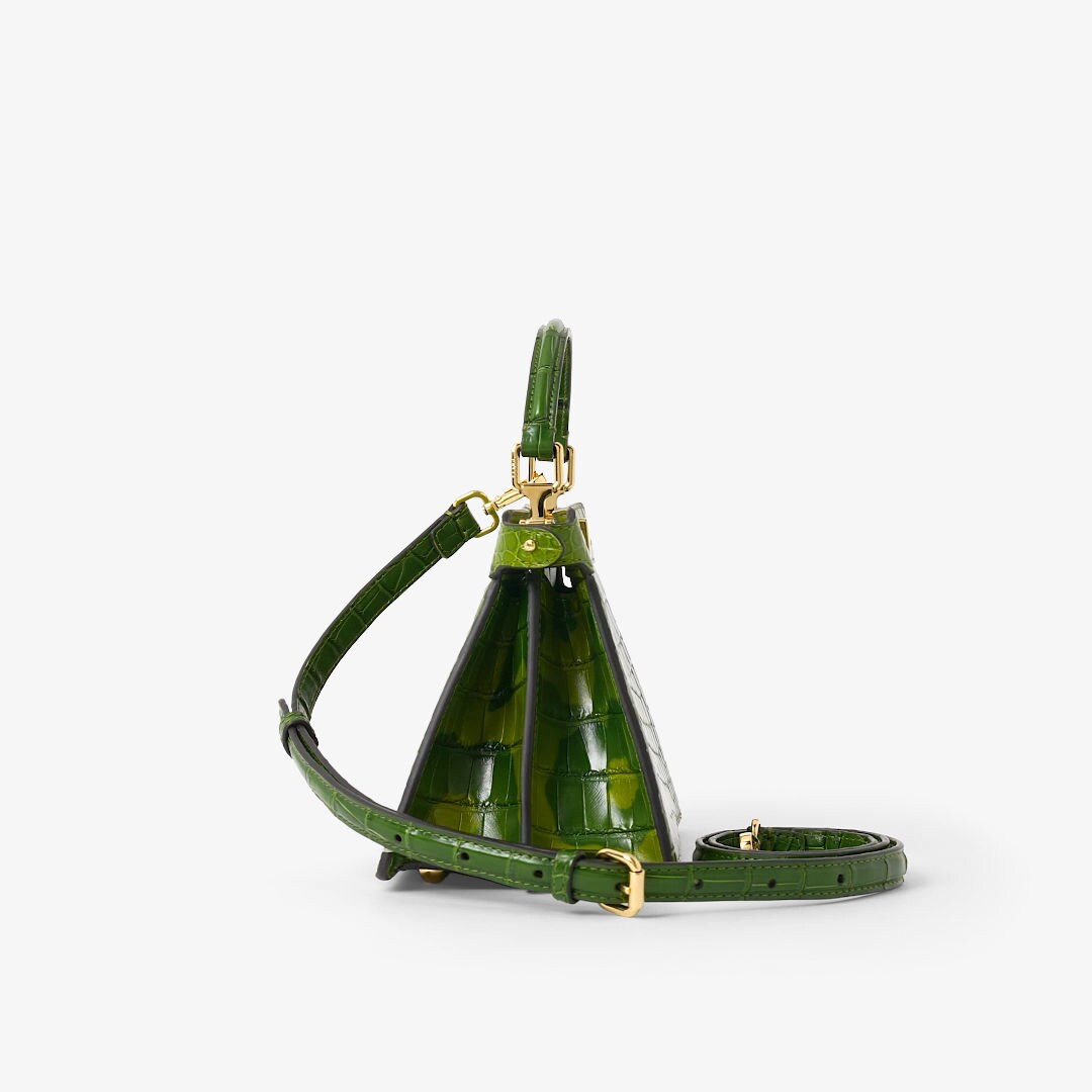 حقيبة Peekaboo ISeeU بحجم صغير جداً