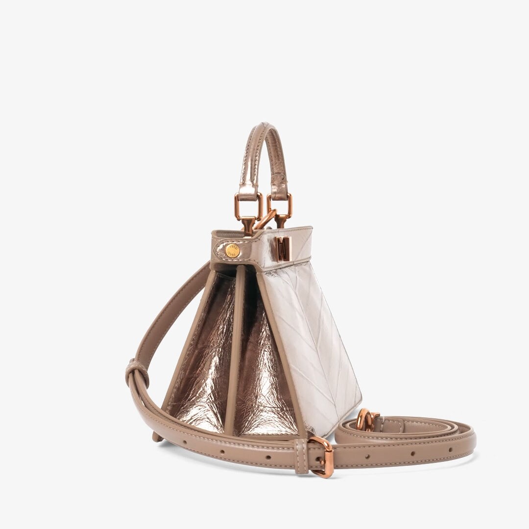 Peekaboo® ISeeU Petite