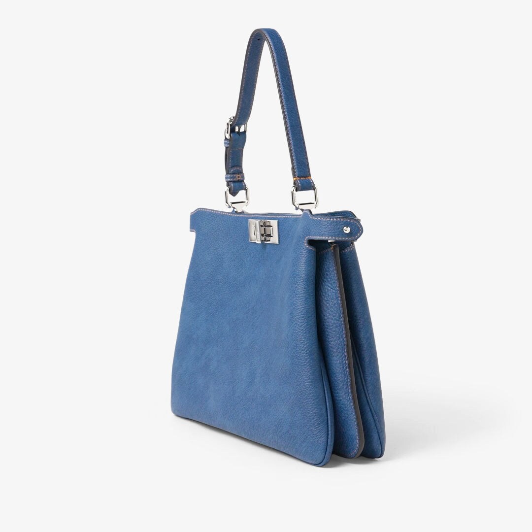 トートバッグ FENDI Peekaboo Soft M Cuoio Romano D Peekaboo Soft Medium Cuoio Romano leather Light blue | Fendi