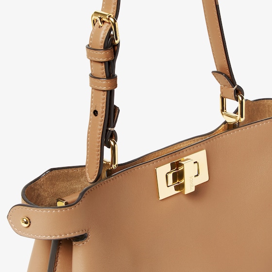 Fendi Peekaboo Soft Small | Thumbnail 6