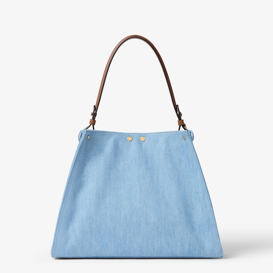 Fendi Medium Way bag, presented at the Spring Summer 2026 | Thumbnail 4
