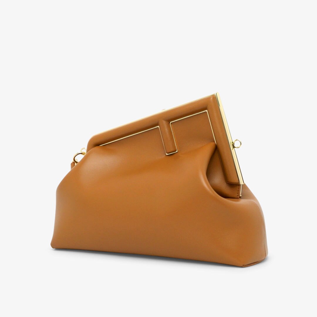 Fendi First Medium - Brown leather bag