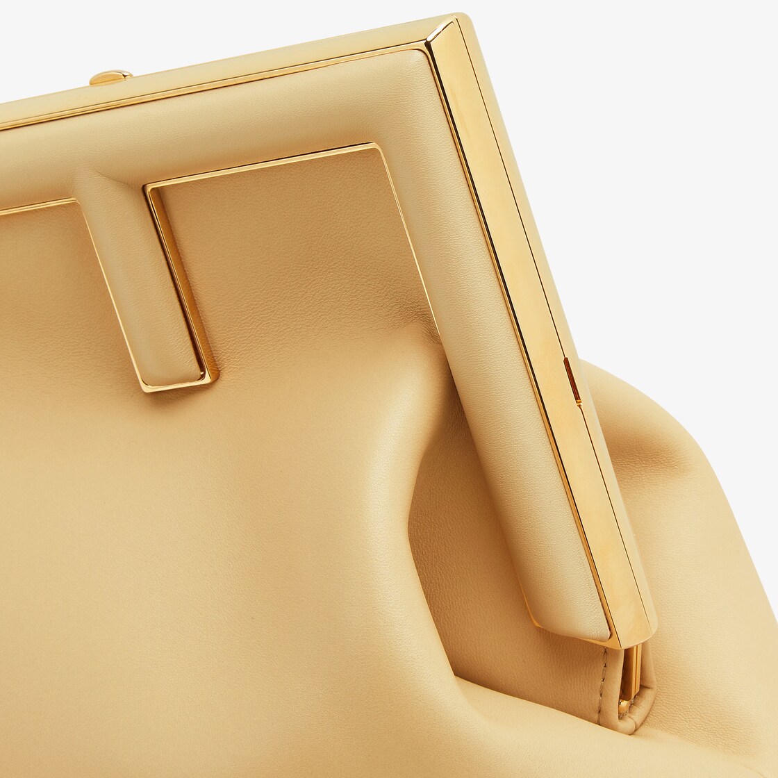 Fendi First Medium Leather Beige - Image 5/5