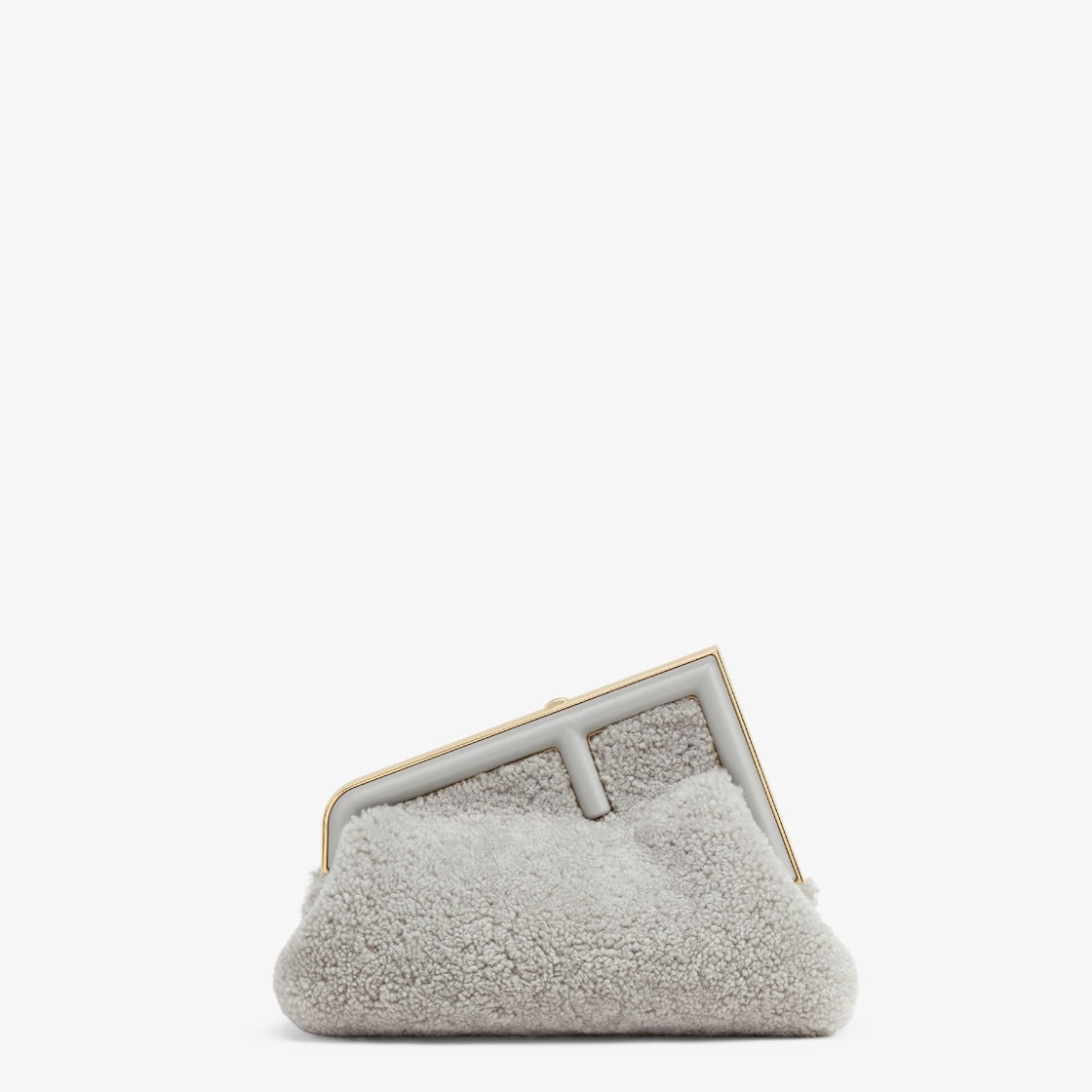 حقيبة Fendi First بحجم صغير