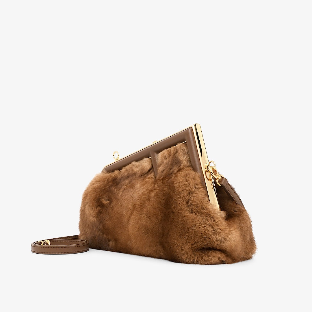 fendi fur handbags & purses