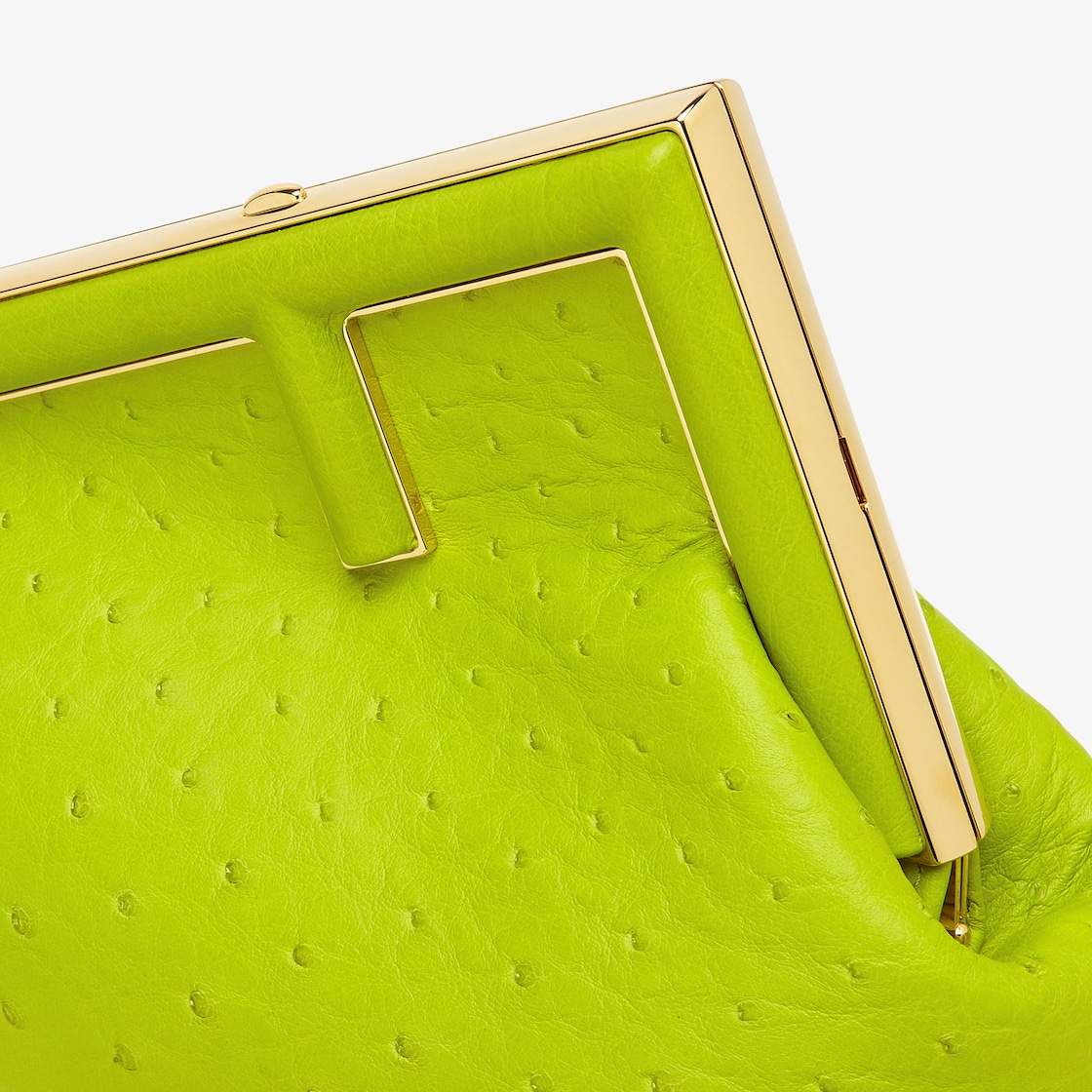 Fendi First بحجم صغير