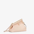 حقيبة Fendi First بحجم صغير