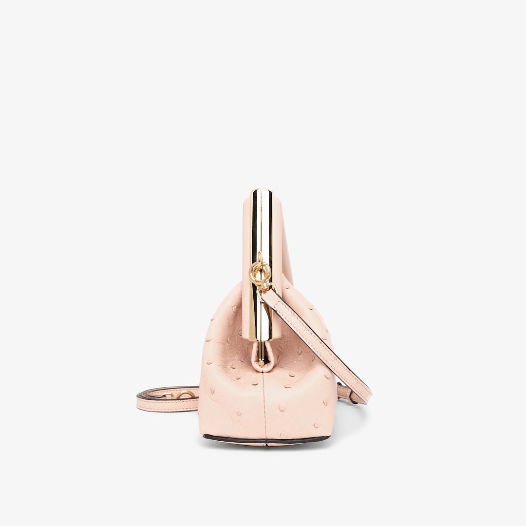حقيبة Fendi First بحجم صغير
