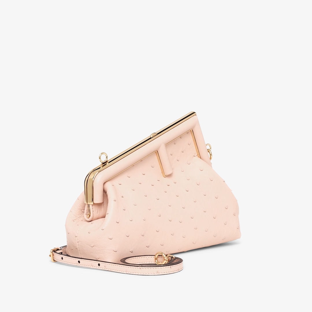 حقيبة Fendi First بحجم صغير