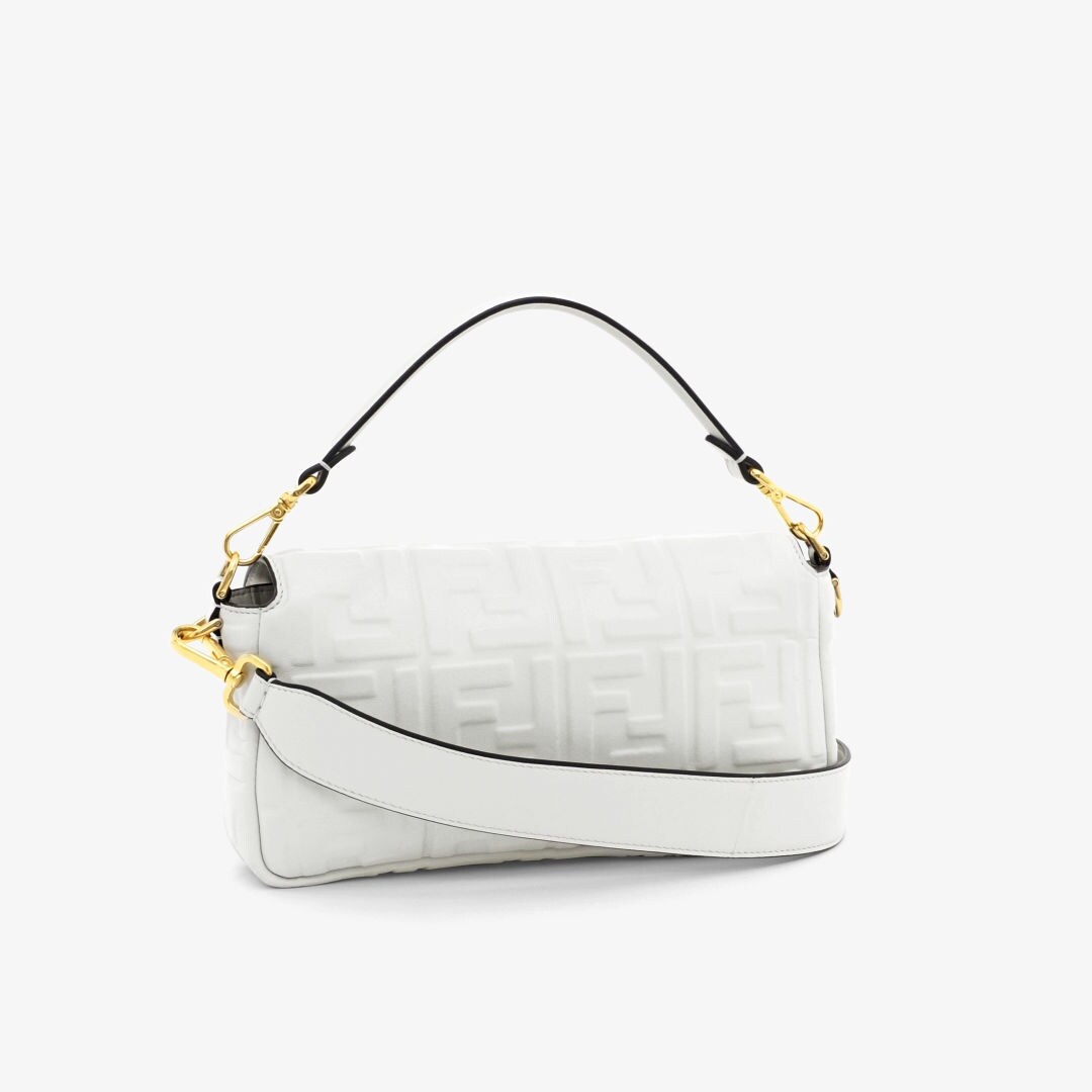 Baguette - White leather bag | Fendi