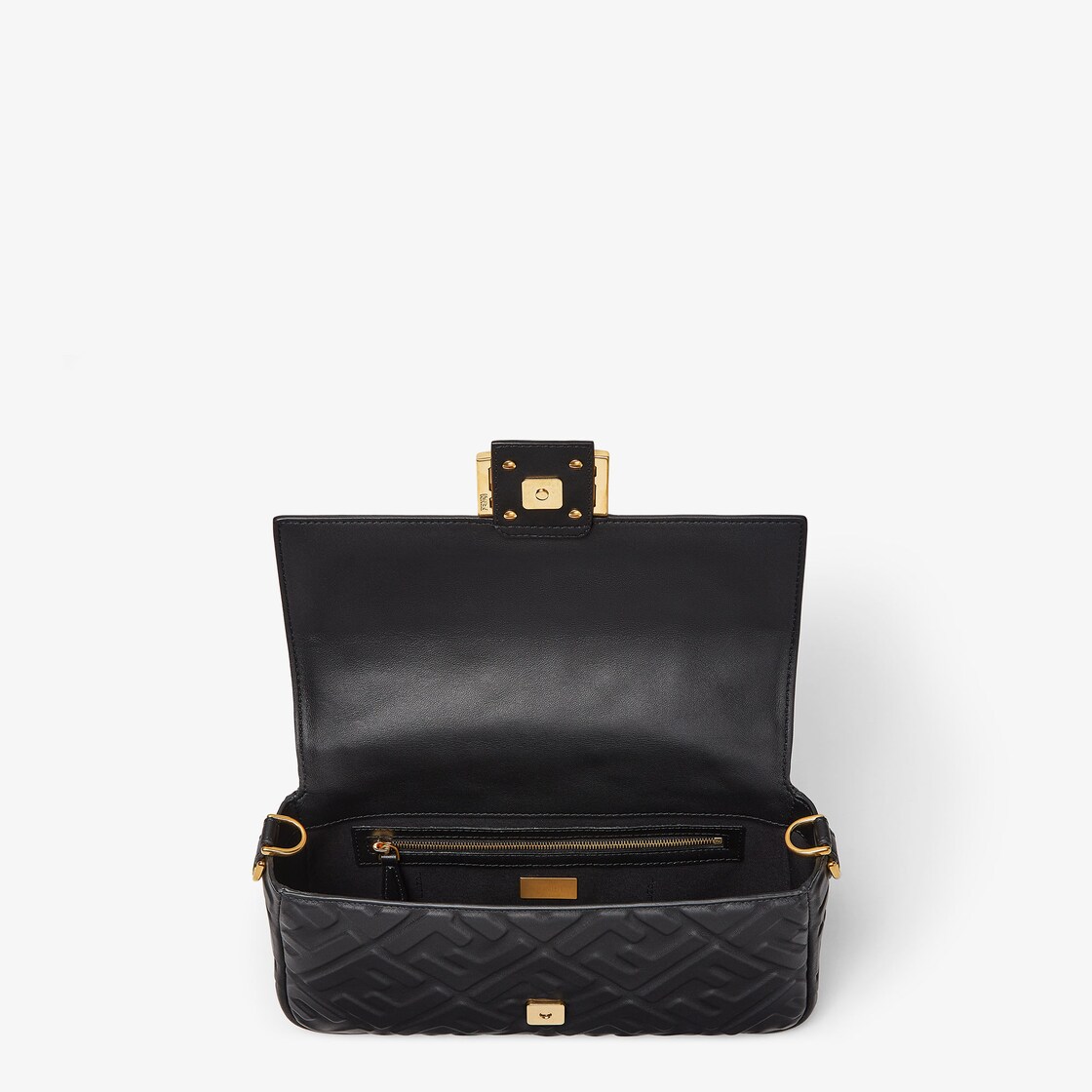 Fendi baguette cheap bag black