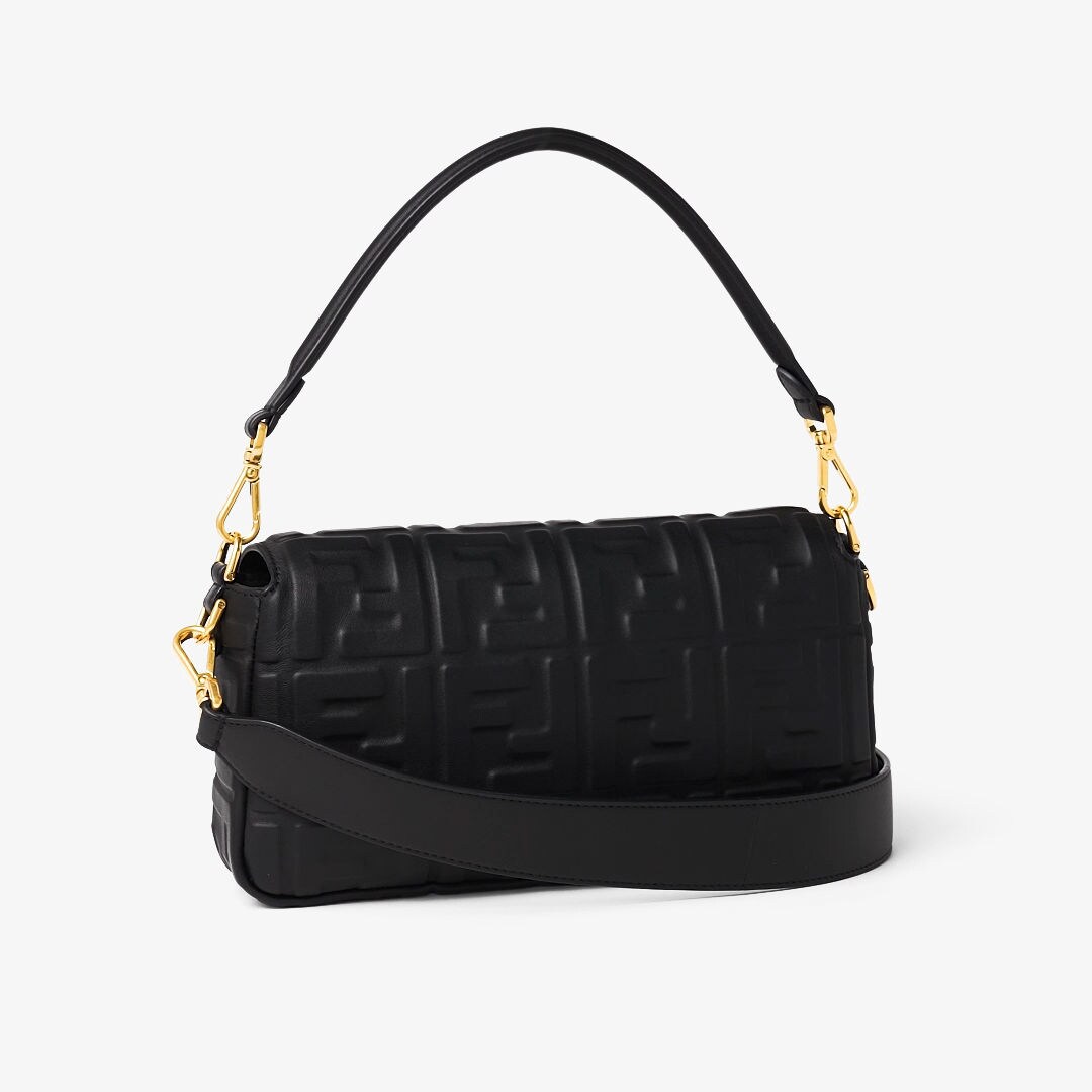 Baguette - Black leather bag | Fendi