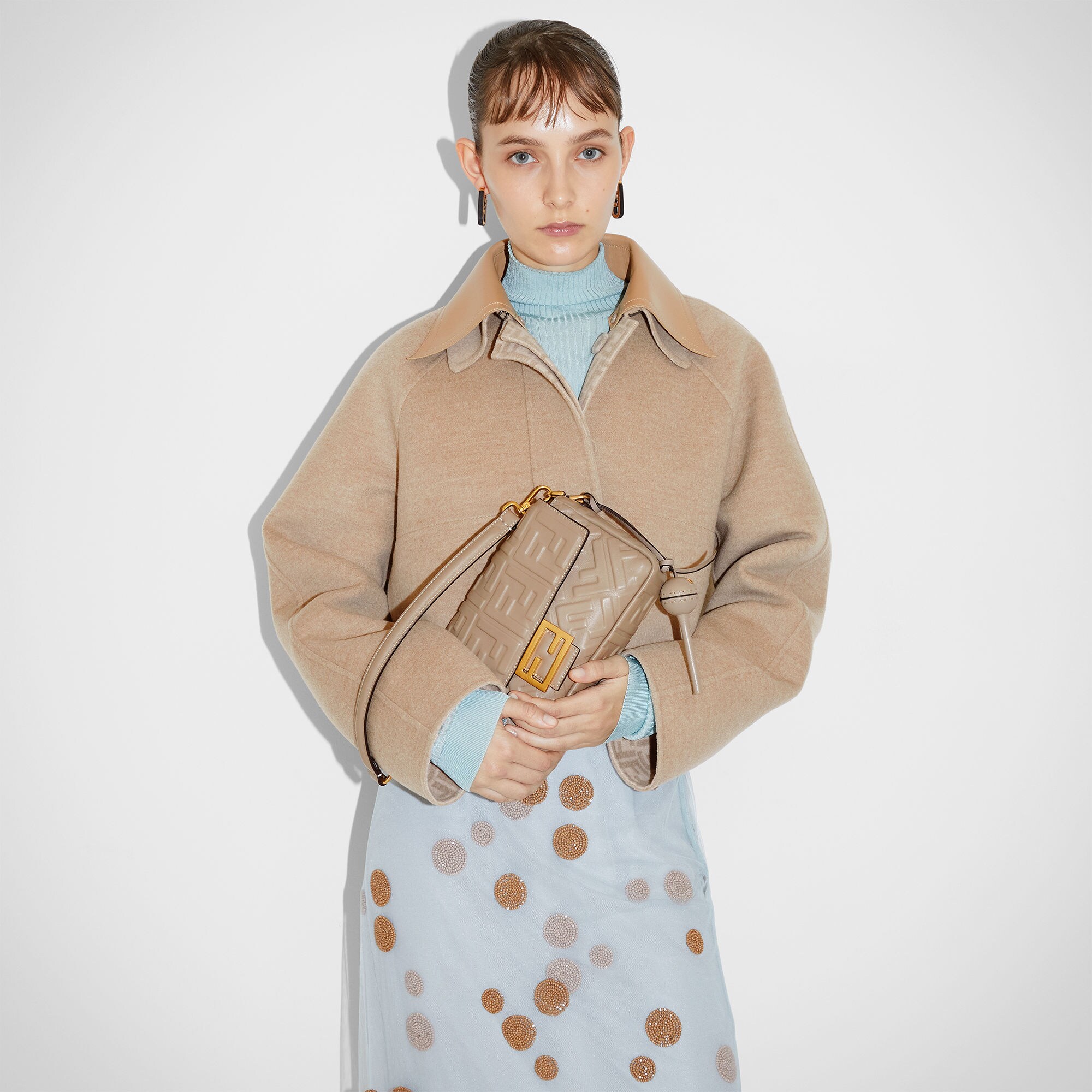 ポンポンチャーム ブラウン | Fendi