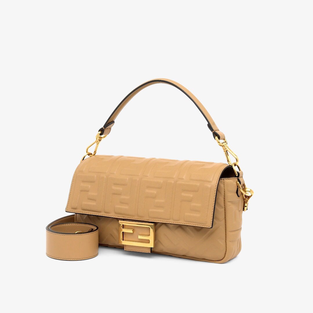 Baguette - Beige leather bag | Fendi