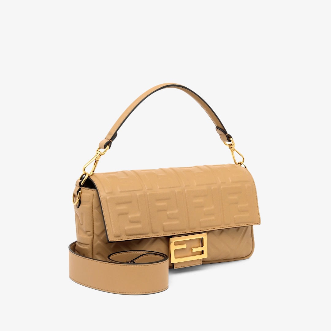 Baguette Beige leather bag Fendi