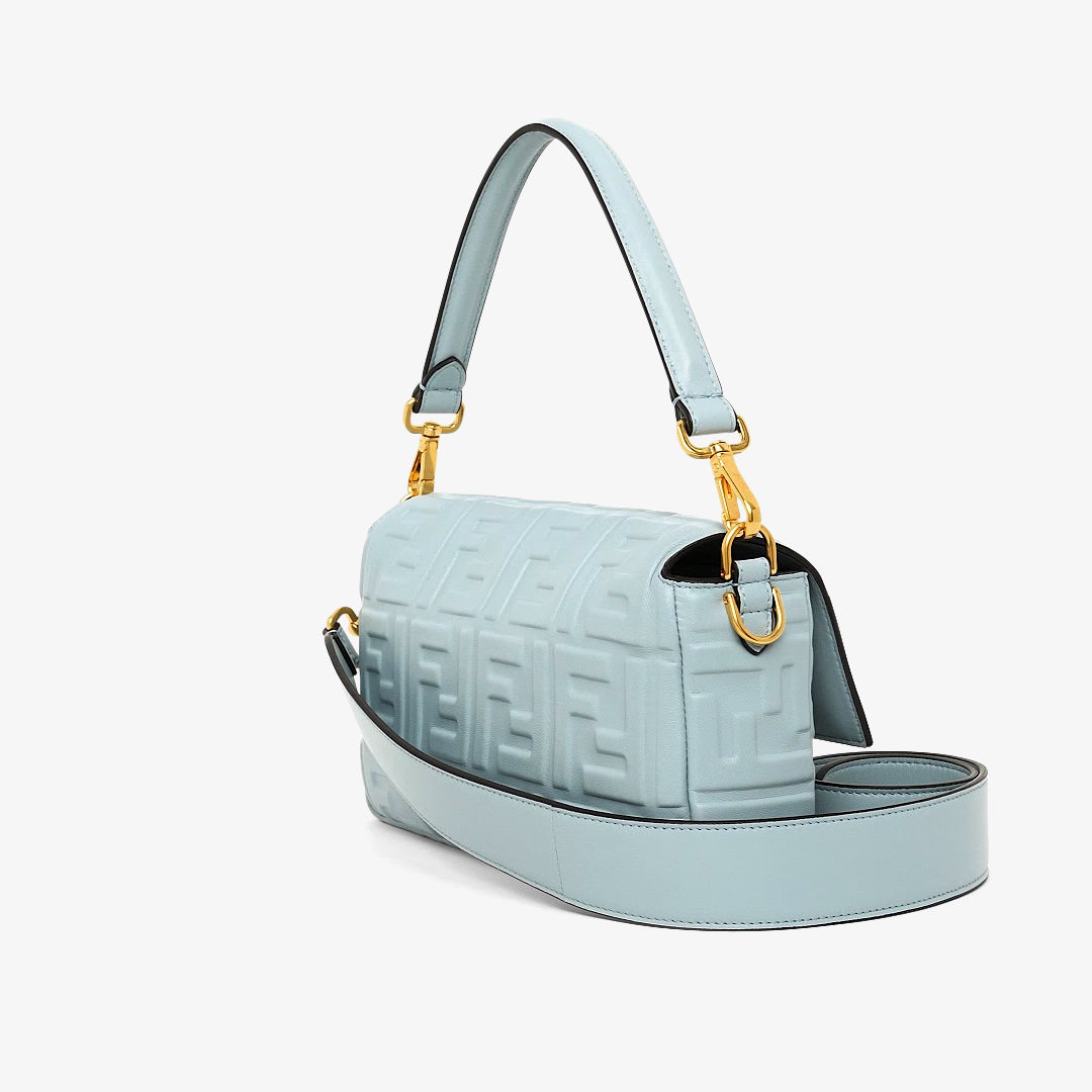 バゲット レザー ライトブルー | Fendi バゲット レザー ライトブルー | Fendi
