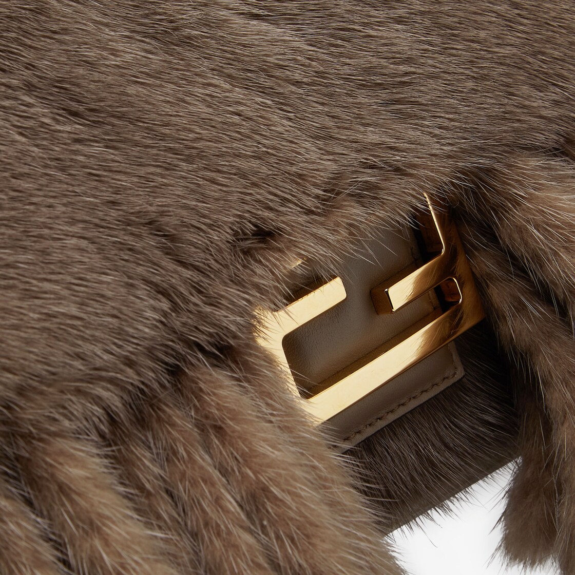 Baguette Fur Grey - Image 5/5
