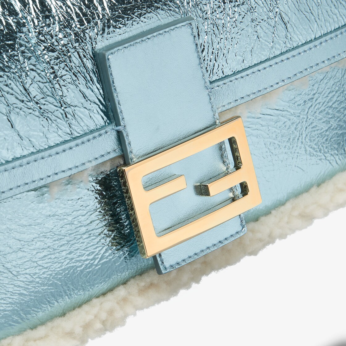 バゲット ファー ライトブルー | Fendi