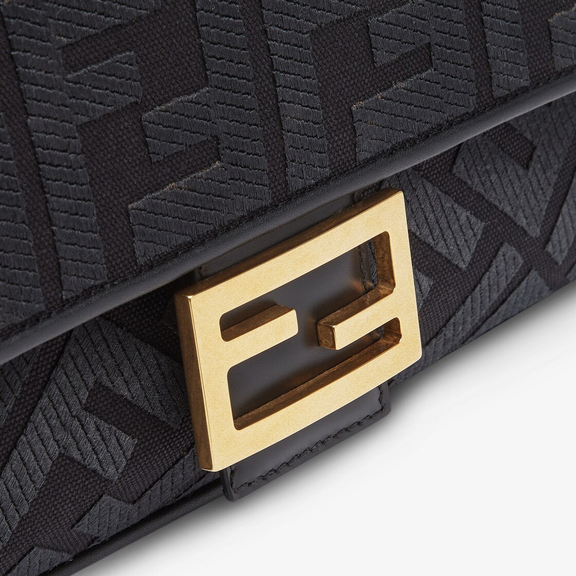 FENDI |ウィメンズ バゲット - ブラック | フェンディ公式サイト