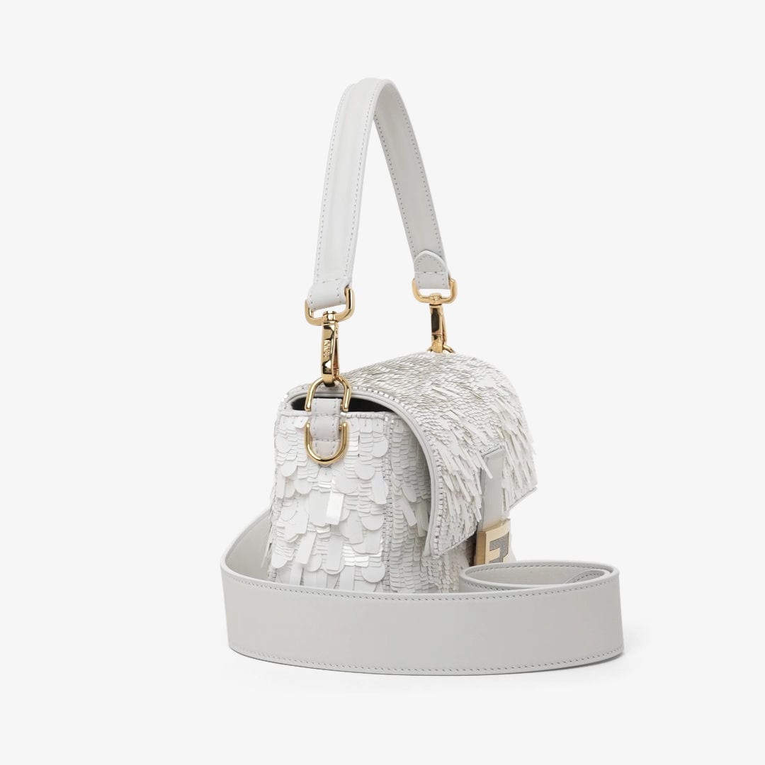 バゲット スパンコールまたはクリスタル ホワイト | Fendi バゲット スパンコールまたはクリスタル ホワイト | Fendi