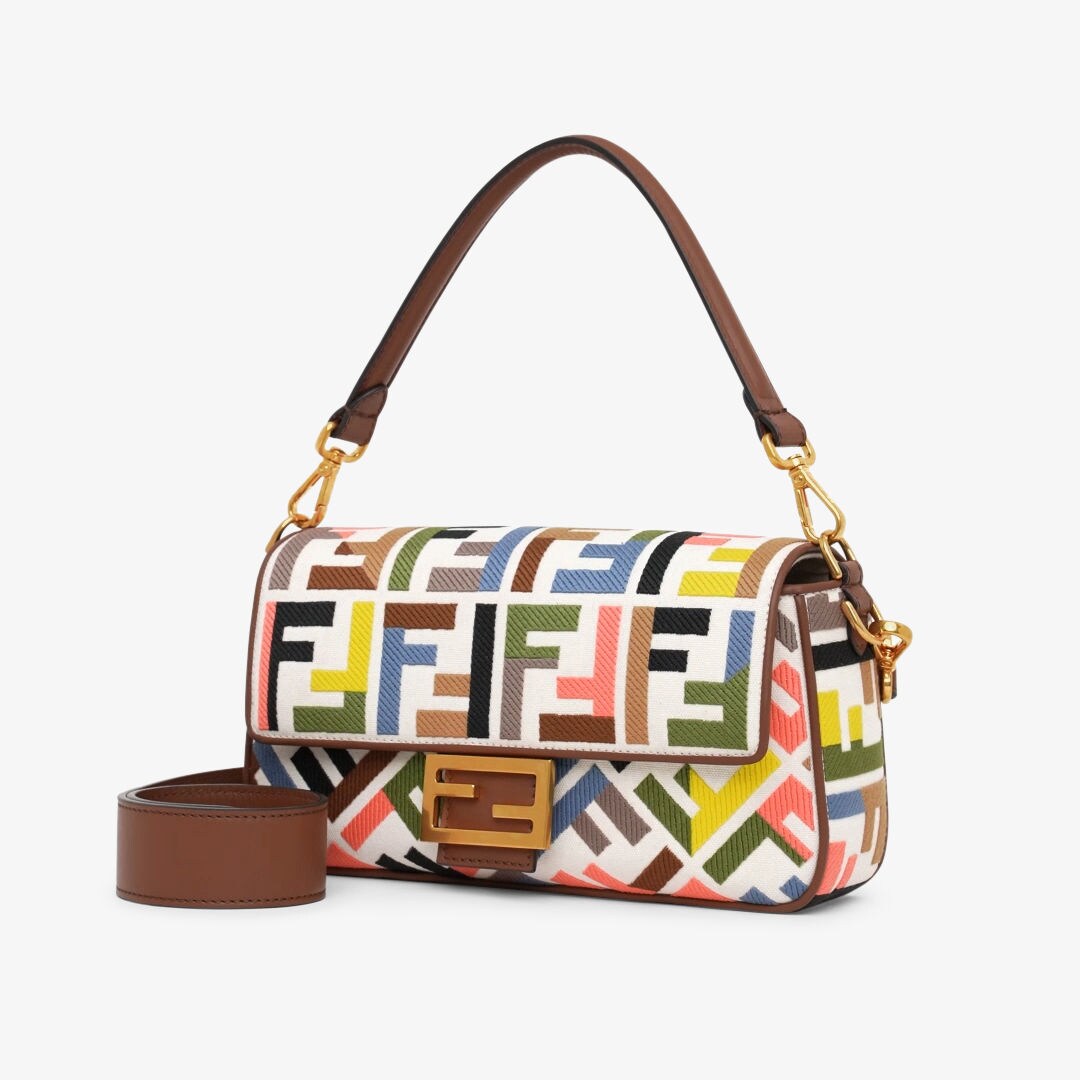 Fendi baguette canvas online