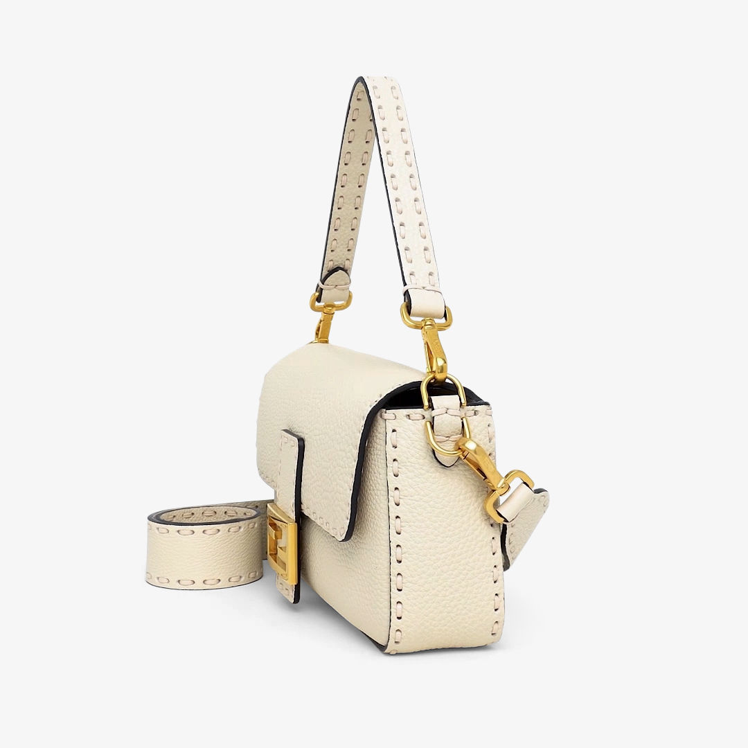 バゲット カーフレザー ベージュ | Fendi バゲット カーフレザー ベージュ | Fendi