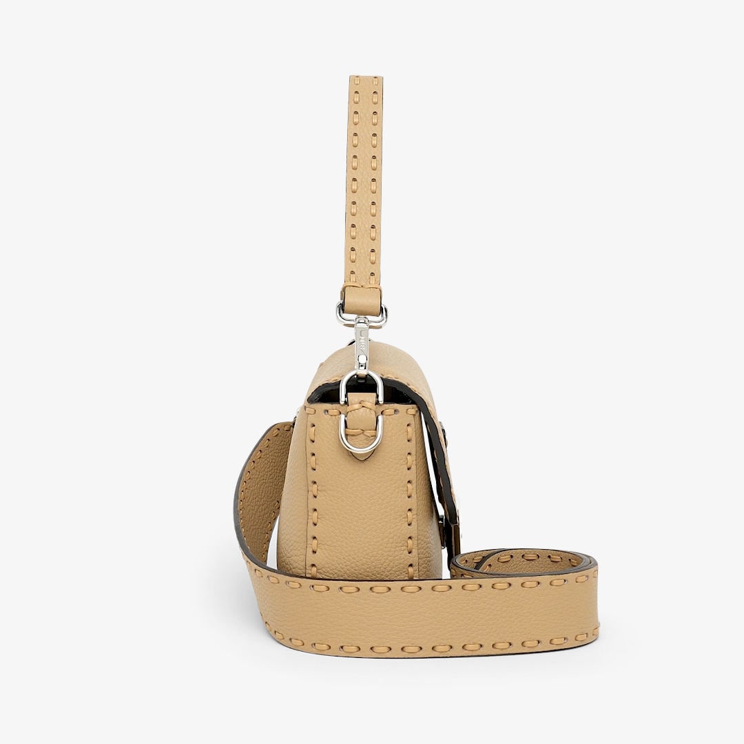 FENDI フェンディ バゲット リング ストーン 8AH813 ゴールド